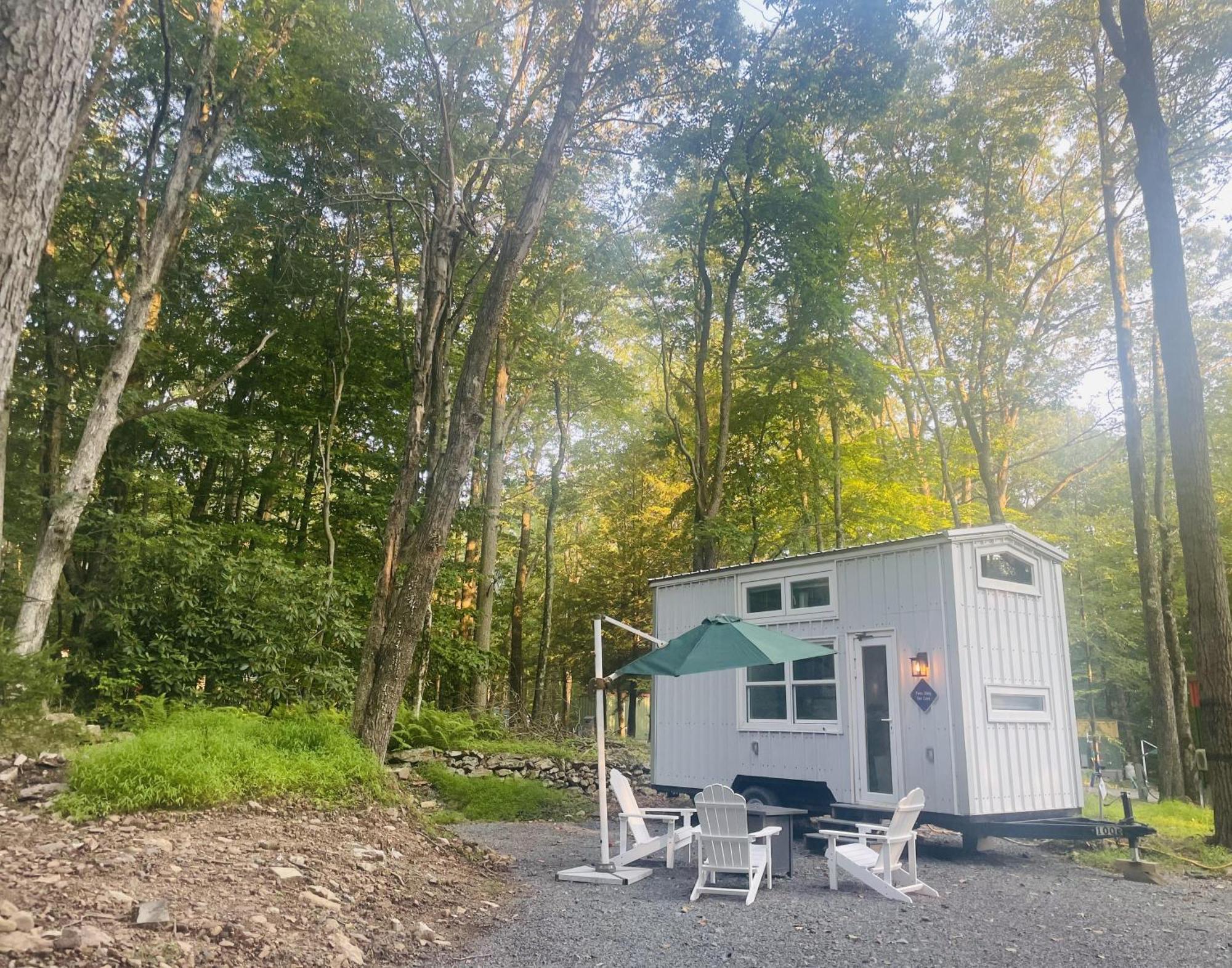 Camptel Poconos Lodging Albrightsville Exterior foto